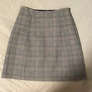 Aritzia Babaton Mini Skirt